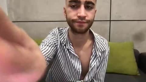 Snapshot of crazy_boy_not_melstroy chatting on 16, 11, 2025 crazy online show from 16, 11, 2025