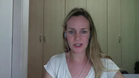 Anny online show from 31, 1, 2025