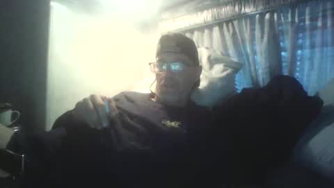 crazybuilder1 online show from 15, 12, 2025