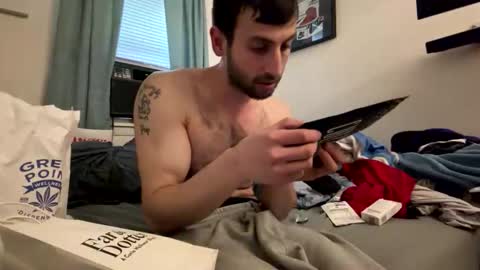 crazydill28 online show from 27, 3, 2026