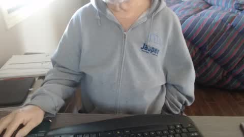 Creamormilk online show from 3, 10, 2025