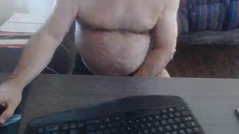 Creamormilk online show from 17, 10, 2025