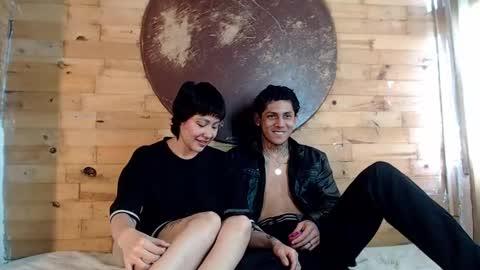  CAMILA Y SEBASTIAN online show from 13, 1, 2025