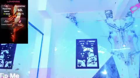crhistofer_ online show from 9, 8, 2026