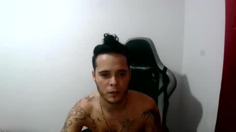 Snapshot of criatian_grey chatting on 2, 8, 2026 criatian_grey online show from 2, 8, 2026