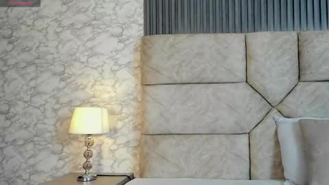 Snapshot of cris__sweetxx chatting on 14, 10, 2025 Cristina Sweet online show from 14, 10, 2025