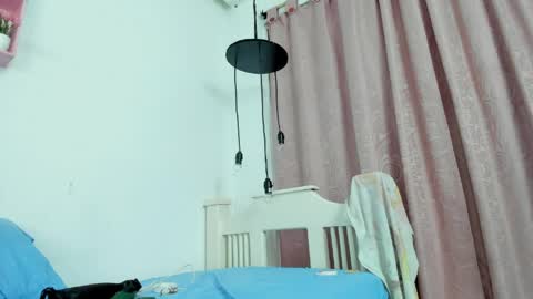 cris_dulce online show from 19, 4, 2026