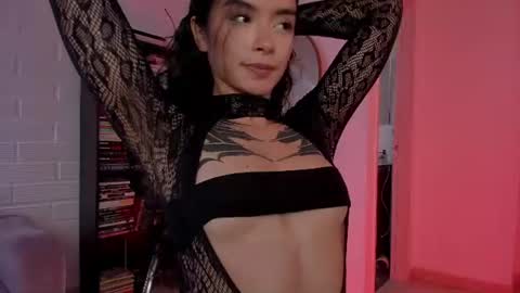 Cris Roberts online show from 5, 7, 2026