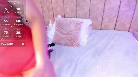 Snapshot of crisdegli_ chatting on 11, 9, 2025 Cris online show from 11, 9, 2025