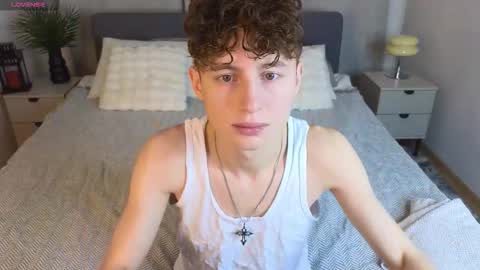 Chris online show from 12, 11, 2025