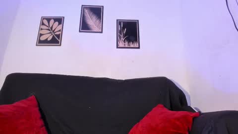 Snapshot of criss_zuri chatting on 11, 2, 2026 criss_zuri online show from 11, 2, 2026