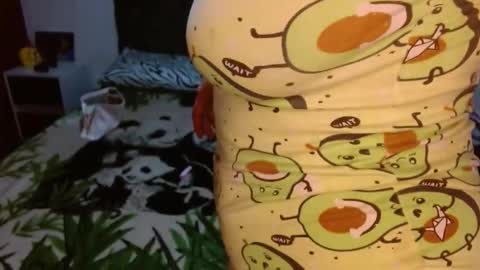 cristal heaven online show from 15, 4, 2026