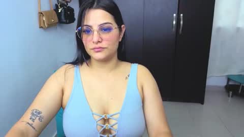 Snapshot of cristal_hot07 chatting on 9, 1, 2026 Cristal online show from 9, 1, 2026