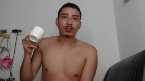 Snapshot of cristal_loverss chatting on 30, 7, 2026 cristal beautiful online show from 30, 7, 2026