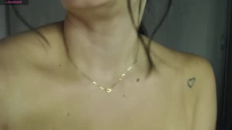 Snapshot of cristal_sexyboobs_ chatting on 20, 12, 2025 Cristal online show from 20, 12, 2025