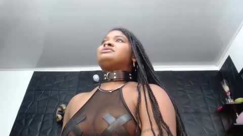 Snapshot of cristal_smith06 chatting on 6, 5, 2026 Hanna online show from 6, 5, 2026