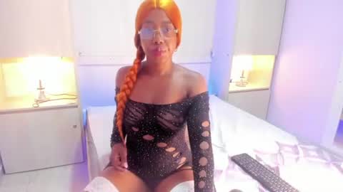 Snapshot of cristalbennet chatting on 3, 7, 2026 cristalbennet online show from 3, 7, 2026