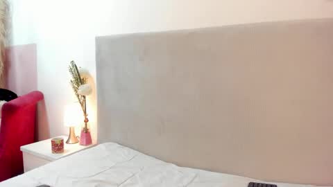 cristalbm_ online show from 3, 2, 2026