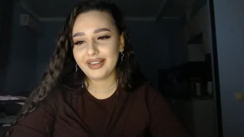 Snapshot of cristalnight chatting on 3, 12, 2024 cristalnight online show from 3, 12, 2024