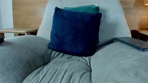 Snapshot of cristian_suarezz_ chatting on 10, 10, 2025 cristian_suarezz_ online show from 10, 10, 2025