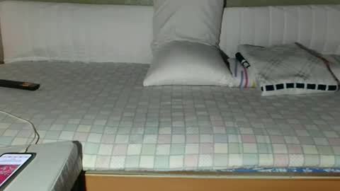 cristianrr184034 online show from 1, 2, 2026