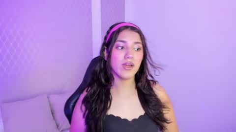 C R I S T I N online show from 28, 4, 2026