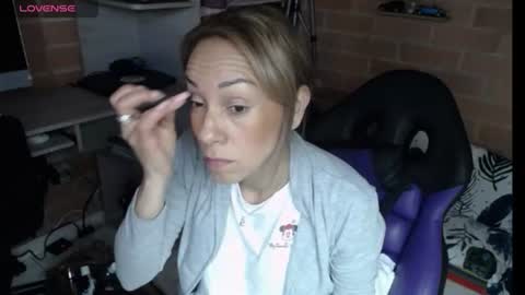 Snapshot of cristin_doll chatting on 12, 6, 2026 cristina online show from 12, 6, 2026