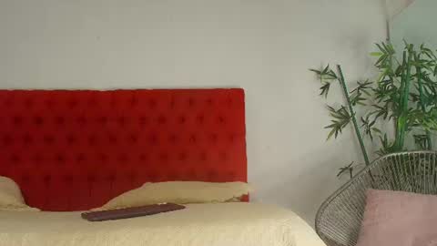 Snapshot of cristina_aznar chatting on 13, 7, 2026 Cris online show from 13, 7, 2026