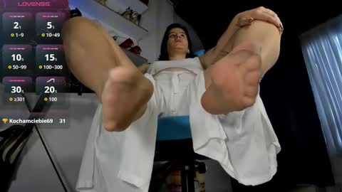 Snapshot of cristinavanegas chatting on 5, 11, 2025 Julieta online show from 5, 11, 2025