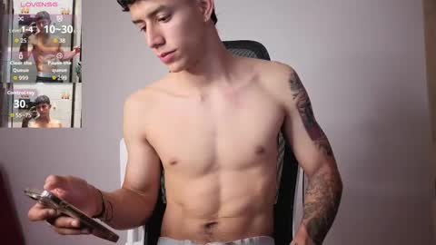 cristopher23  online show from 26, 9, 2025