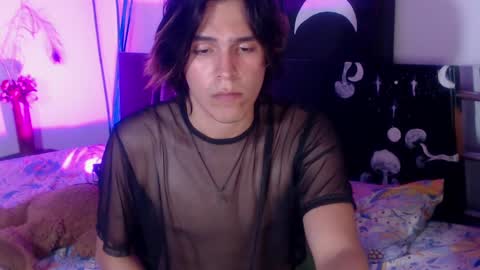 Cristopher online show from 8, 1, 2025