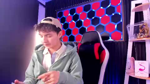 Snapshot of cristopher_wild chatting on 30, 6, 2026 Cristopher online show from 30, 6, 2026