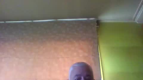 Snapshot of crmperez chatting on 4, 12, 2024 crmperez online show from 4, 12, 2024