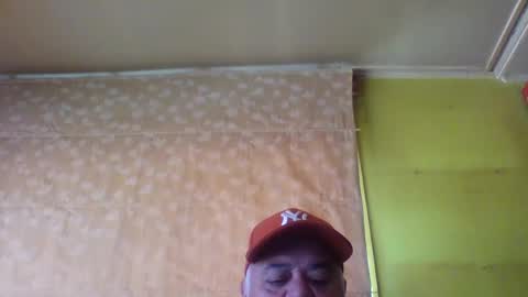 Snapshot of crmperez chatting on 3, 1, 2025 crmperez online show from 3, 1, 2025