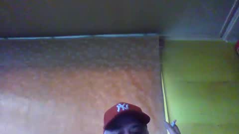 Snapshot of crmperez chatting on 4, 1, 2025 crmperez online show from 4, 1, 2025