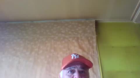 Snapshot of crmperez chatting on 12, 1, 2025 crmperez online show from 12, 1, 2025