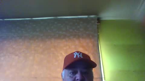 Snapshot of crmperez chatting on 20, 1, 2025 crmperez online show from 20, 1, 2025