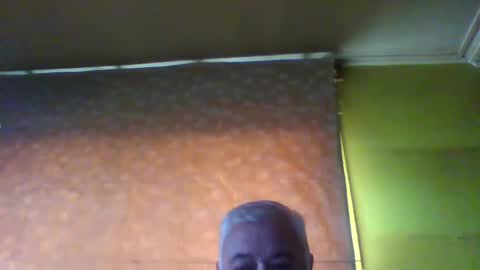 Snapshot of crmperez chatting on 28, 2, 2025 crmperez online show from 28, 2, 2025