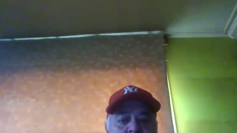 Snapshot of crmperez chatting on 9, 3, 2025 crmperez online show from 9, 3, 2025