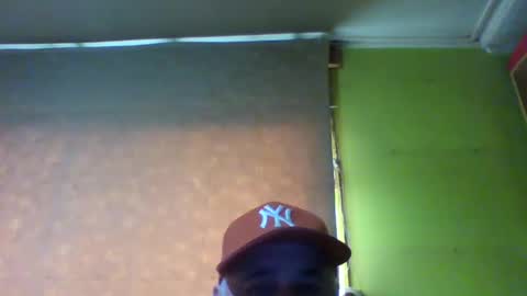 Snapshot of crmperez chatting on 4, 10, 2025 crmperez online show from 4, 10, 2025