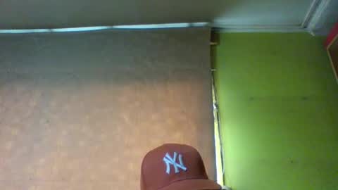 Snapshot of crmperez chatting on 5, 10, 2025 crmperez online show from 5, 10, 2025