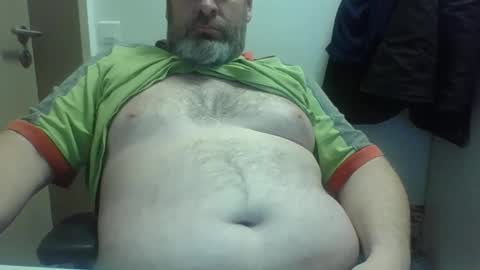 Crouch1 online show from 30, 10, 2025