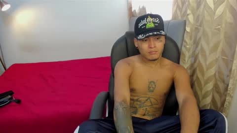 crow_black00 online show from 30, 9, 2025