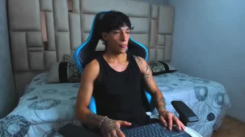 Snapshot of croy_myer chatting on 2, 3, 2026 Croy online show from 2, 3, 2026