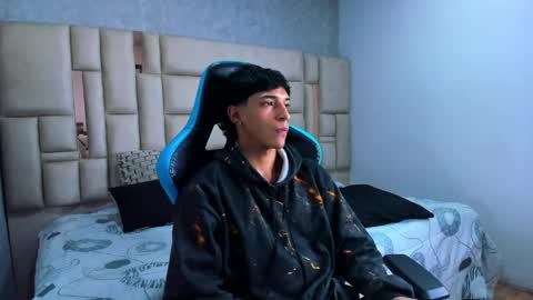 Croy online show from 11, 4, 2026