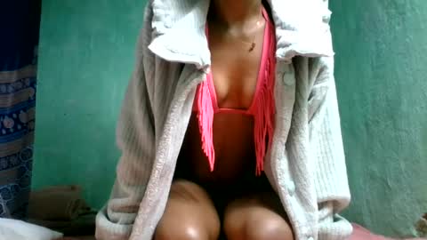 Snapshot of crushlove069 chatting on 18, 7, 2026 crushlove069 online show from 18, 7, 2026