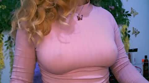 crysrus online show from 24, 10, 2025