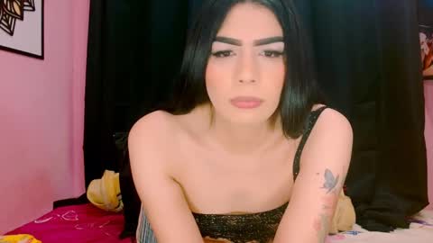 Instagram cristal espinosa1 online show from 27, 9, 2025