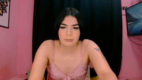 Instagram cristal espinosa1 online show from 12, 10, 2025