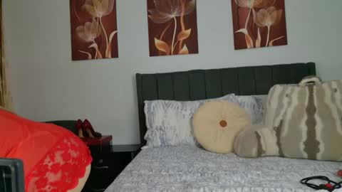 CRYSTAL  online show from 12, 1, 2026